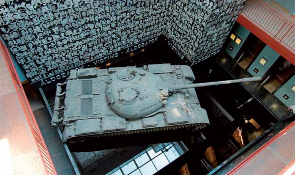 The House of Terror Museum, tank