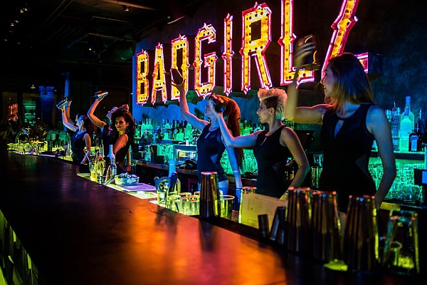 Badgirlz bar